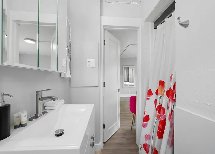 Apartamento Chic Retreat 93d